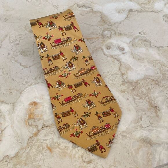 Salvatore Ferragamo 100% Silk Tie Asian Motif - Picture 3 of 11